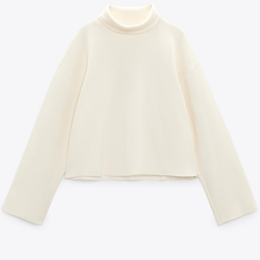 ZARA SOFT SWEATER